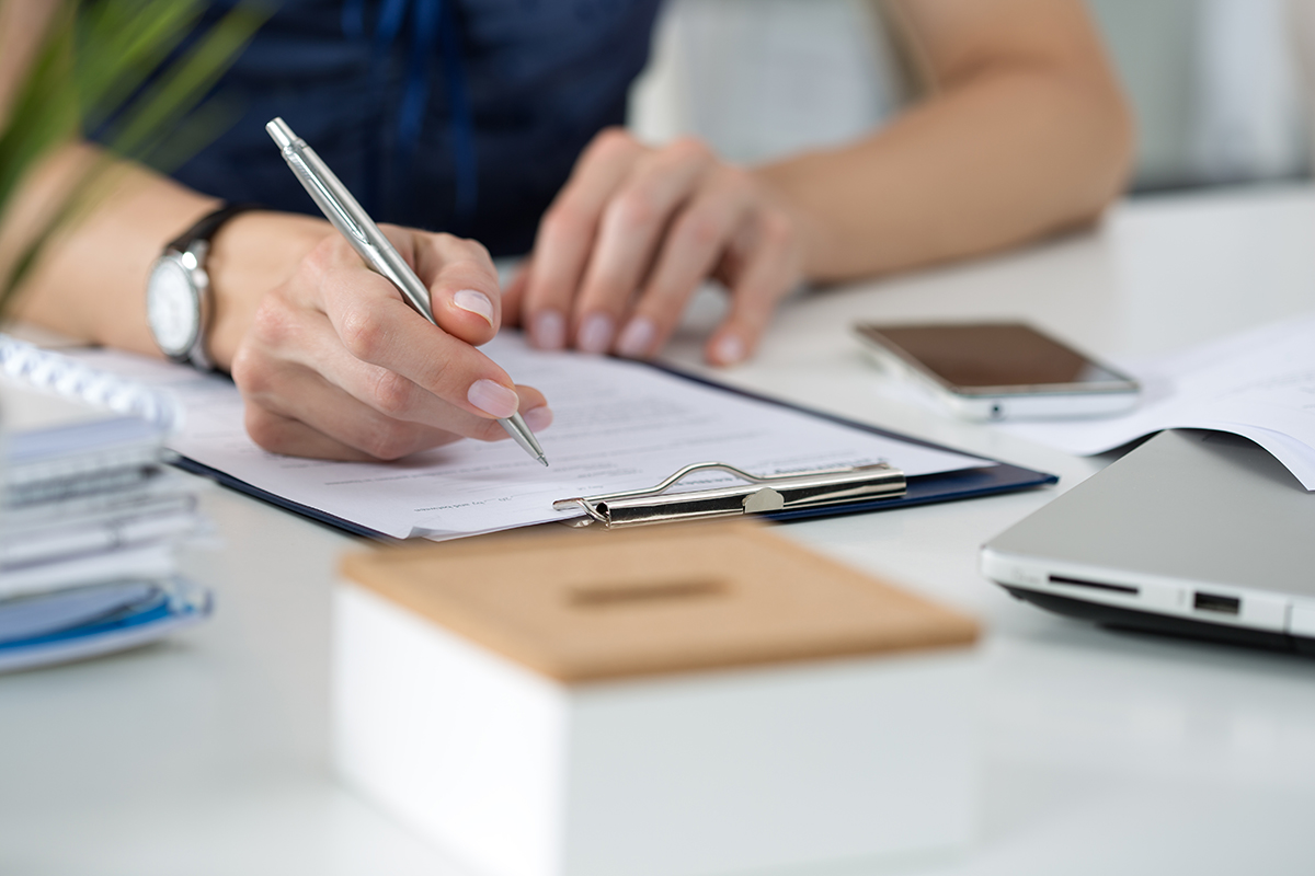 reducir las cargas administrativas
